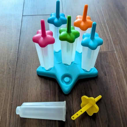 Photo of free Popsicle making stand (Humber Bay, Etobicoke) #1