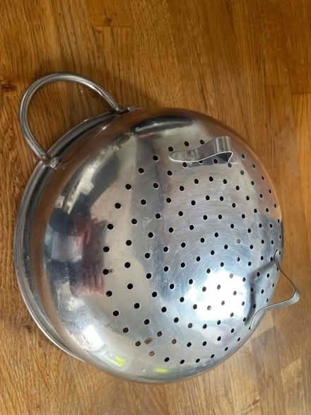 Photo of free Stainless steel colander, missing foot (Hartington Road BN2) #2