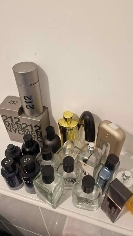 Photo of free Designers perfumes (Bottles) (Falkirk FK2) #1