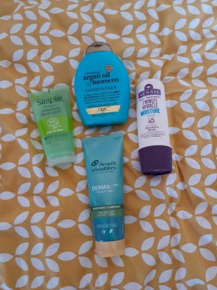 Photo of free Conditioners and face wash (Sandylands morecambe LA3) #1