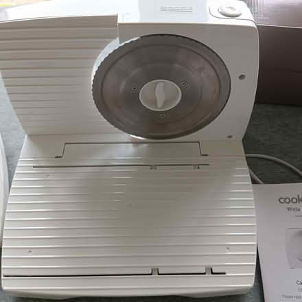 Photo of free Cookworks food slicer (Lee SE12) #4
