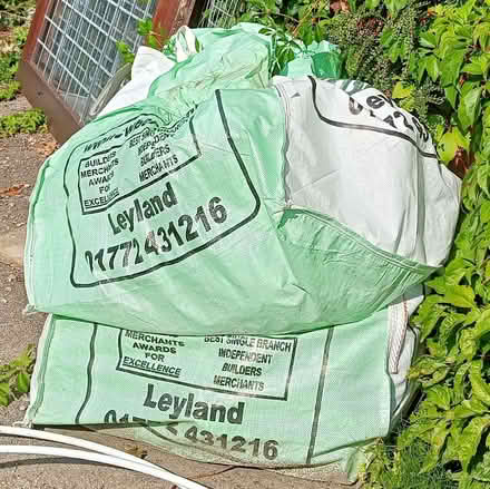 Photo of free one tonne builders bag (New Longton PR4) #1