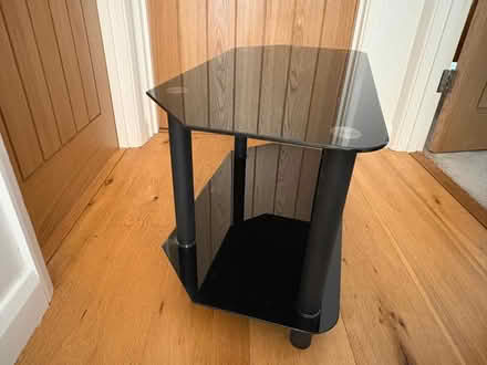 Photo of free TV stand (SL6 furze platt) #2