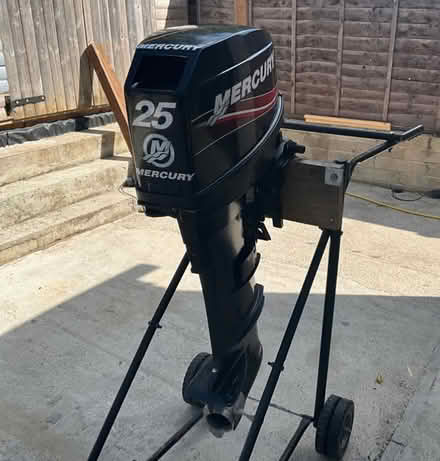 Photo of free outboard motor-need to get rid (Silverlake) #3