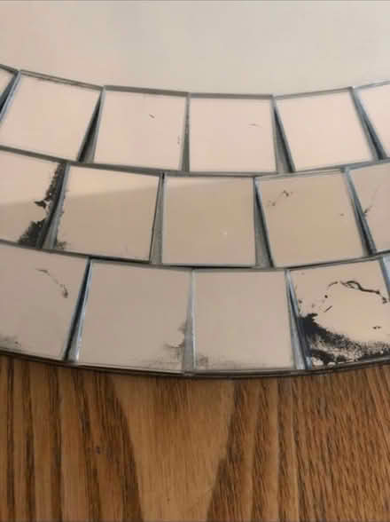 Photo of free Large Wall mount Mirror 🪞 (Cheshunt En8) #4