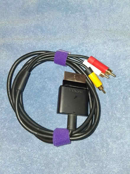 Photo of free XBOX360 AV cable (Fairfax VA) #1