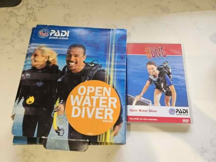 Photo of free Scuba Diving PADI manuals & CD (Bedford MK41 Elms Farm/Putnoe) #2