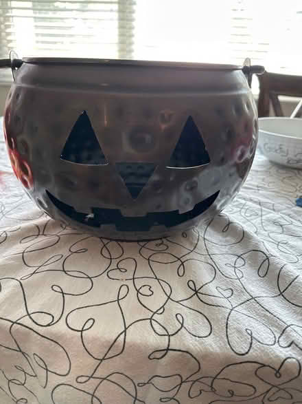 Photo of free Halloween bowl (Bellmore NY) #1