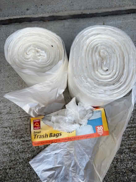 Photo of free Small garbage bags (Twin Creeks) #1