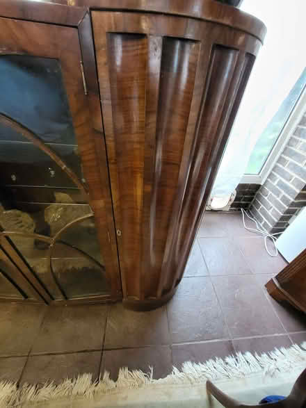 Photo of free Art Deco sideboard / cabinet (Newhaven BN9) #4