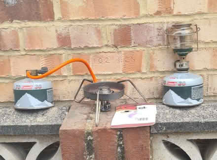 Photo of free Stove and lamp (Richings Park SL3) #1