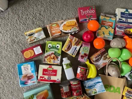 Photo of free Children’s food toys (Chingford Mount, E4) #2