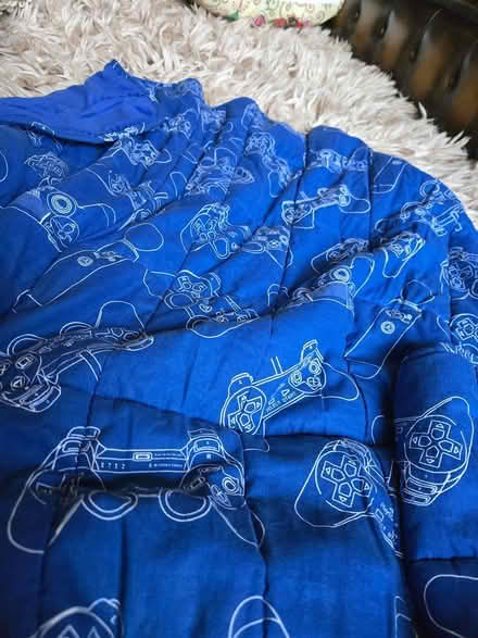 Photo of free Weighted blanket (BS5) #1