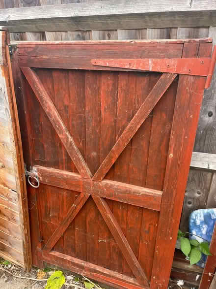Photo of free Wooden posts/panel/gate (Fleet Meadow OX11) #1
