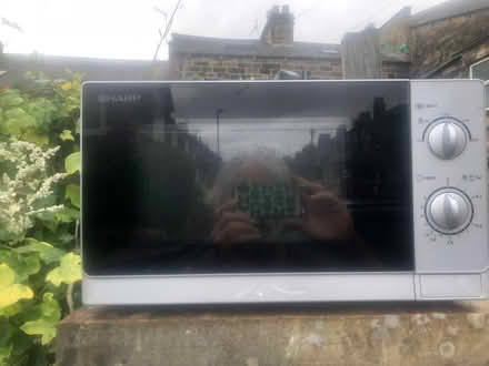 Photo of free Microwave oven (Harrogate HG1) #1