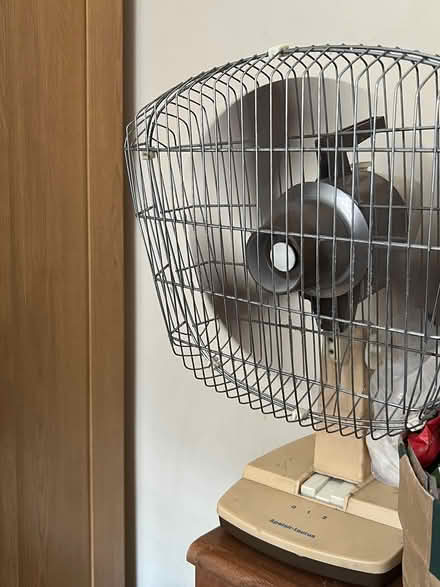 Photo of free table fan (Hammersmith) #1