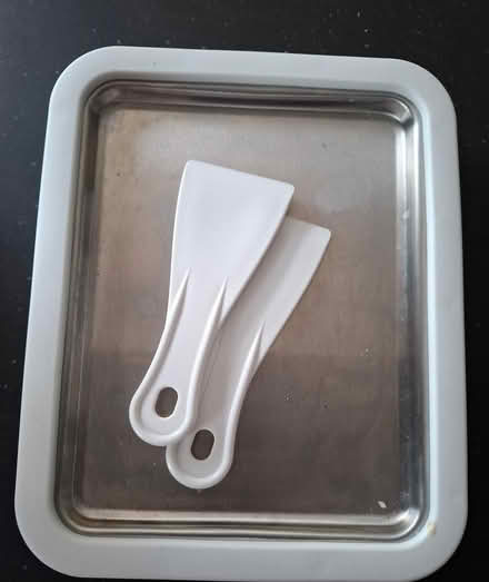 Photo of free Ice cream/frozen yoghurt maker (Horsham) #1