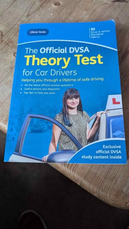 Photo of free Theory Driving Test DVSA guidebook (Chessington KT9) #1