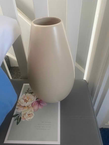 Photo of free Large ceramic vase (Southdown) #1