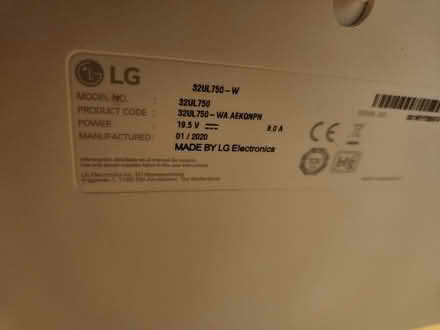 Photo of free LG monitor (Not working) (Wimbledon park SW19) #3