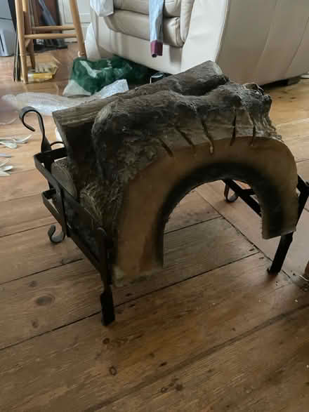 Photo of free Fireplace Decoration (Chiswick W4) #3