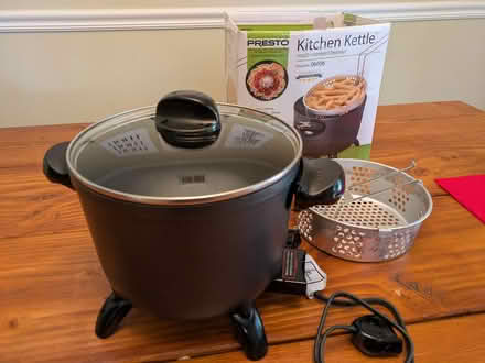 Photo of free Presto Electric Fryer (22308) #1