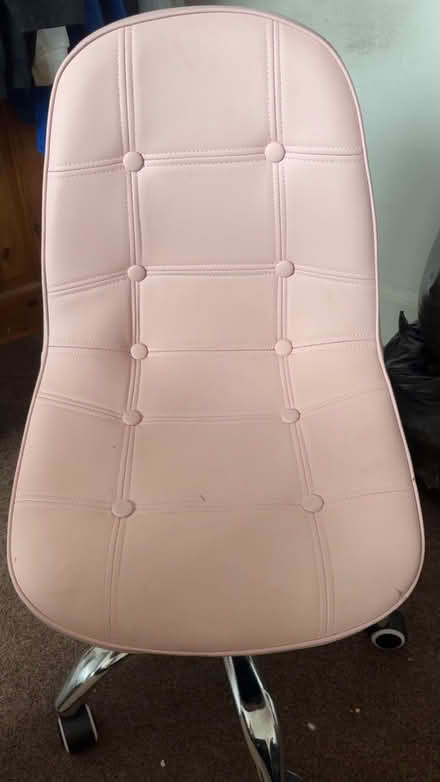 Photo of free Pink adjustable desk chair (Blyth NE24) #1