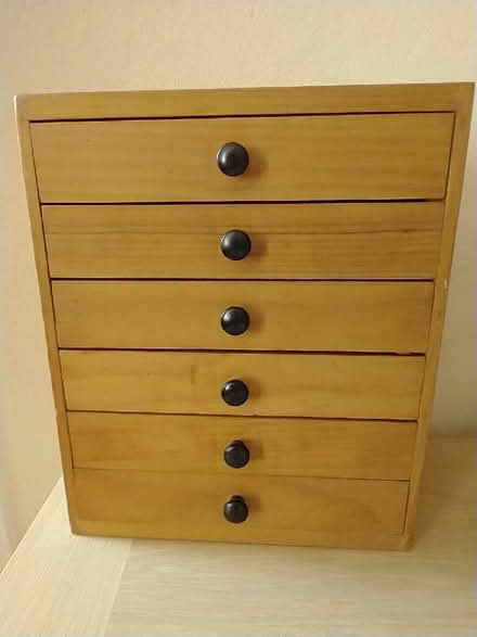 Photo of free Box with drawers (Endmoor LA8) #2