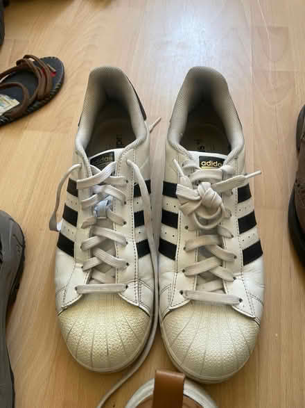 Photo of free Shoes (L4) #3