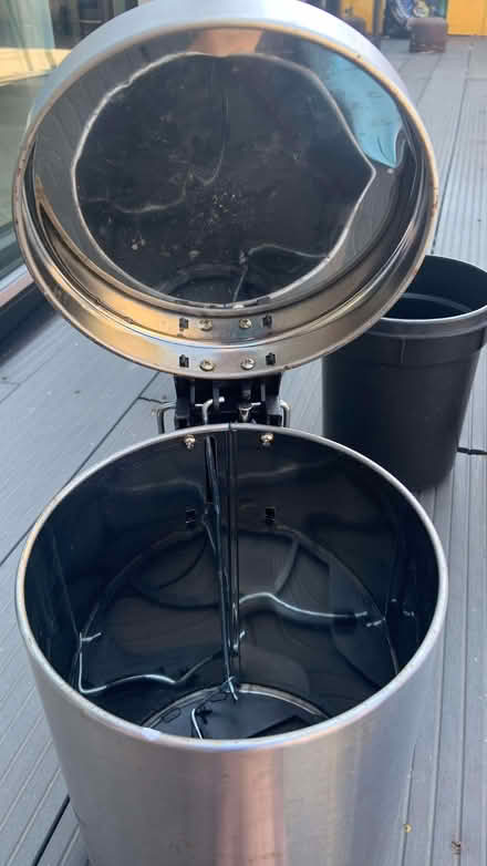Photo of free 2 x brushed metal slow close 3-litre pedal bins (Fiddlers Hamlet CM16) #4