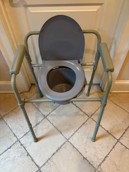 Photo of free Commode, portable and foldable (Near Slaters Lane.) #2