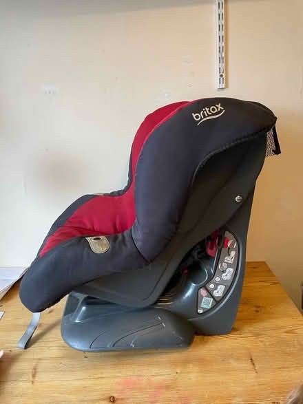 Photo of free Britax Child’s car seat good condition (Catford South SE6) #3