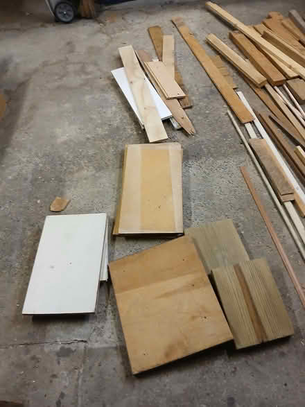 Photo of free pieces of wood (Hagerstown (21740)) #1