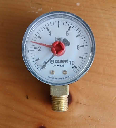 Photo of free Caleffi pressure indicator (0-10 bar scale) (Crosby Ravensworth CA10) #1