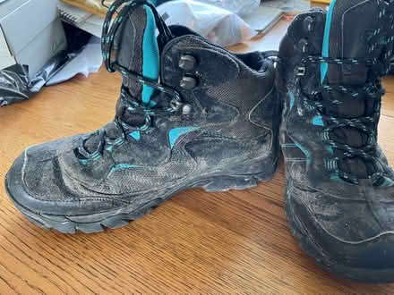 Photo of free Hiking boots size 6 (Halifax, HX1) #2