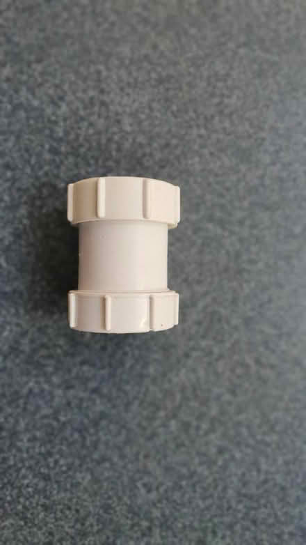 Photo of free Plastic plumbing fittings various (West Oxfordshire OX28) #2