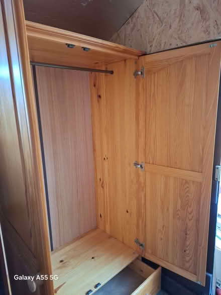 Photo of free Double wardrobe (Gorsedd CH8) #2