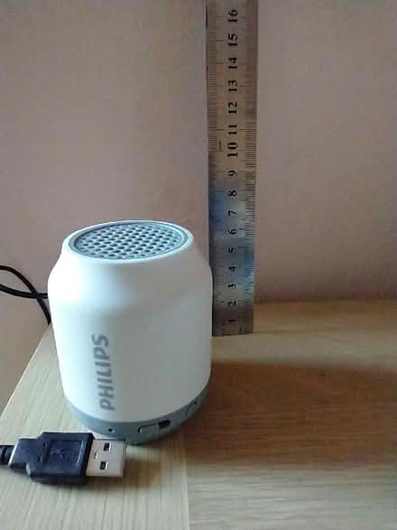 Photo of free Small Bluetooth speaker (Endmoor LA8) #1