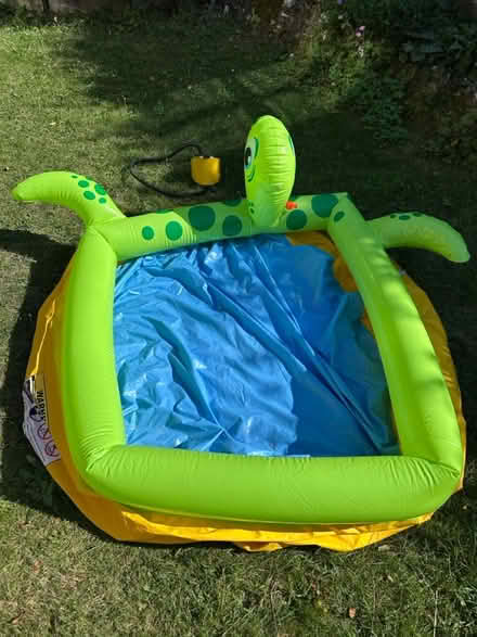 Photo of free Child’s Tortoise Paddling Pool (Guildford GU1) #1