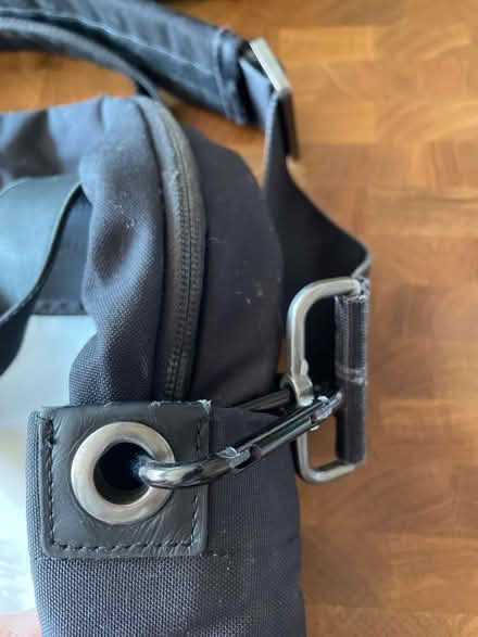 Photo of free Laptop/messenger bag (Bournville B30) #2