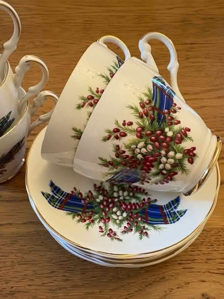 Photo of free Set of 6 china cups & saucers (Hagworthingham PE23) #2
