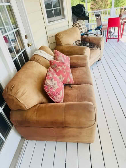 Photo of free Sofa set (Damascus) #2