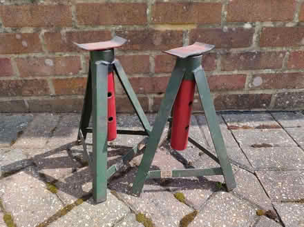 Photo of free Pair axle stands (Sunnyside RH19) #1