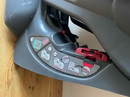 Photo of free Britax Child’s car seat good condition (Catford South SE6) #4
