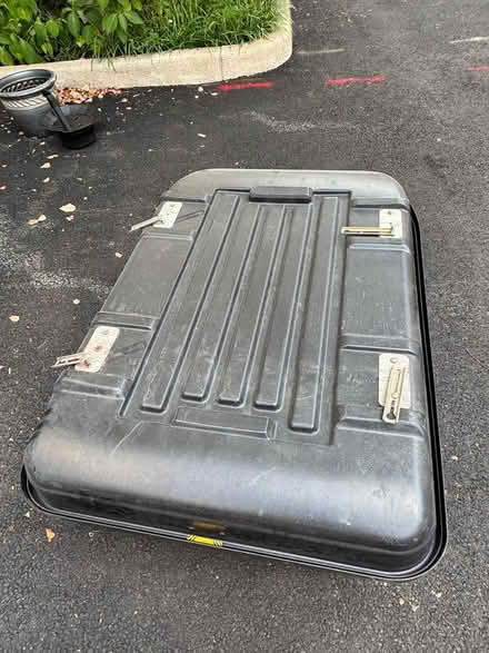 Photo of free Car Rooftop Cargo Box Carrier (Near Slaters Lane.) #4