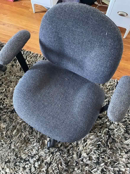 Photo of free Office chair (Arlington heights) #1