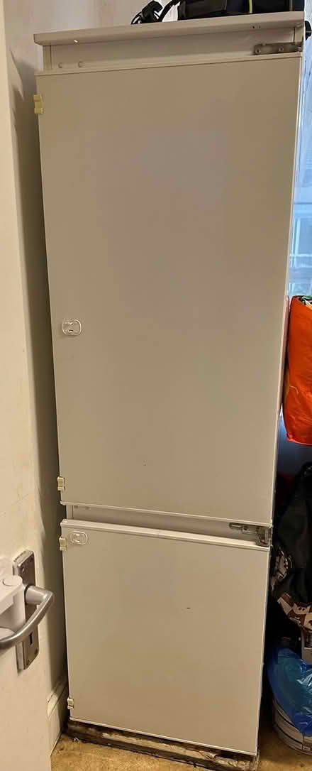 Photo of free Fridge freezer (SE11) #3