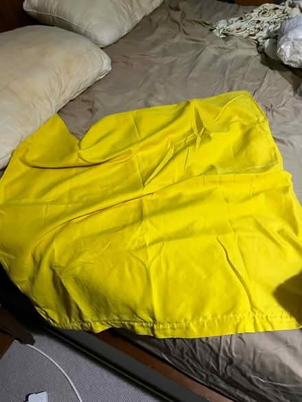 Photo of free Clean bedding sets (Crystal Palace) #2