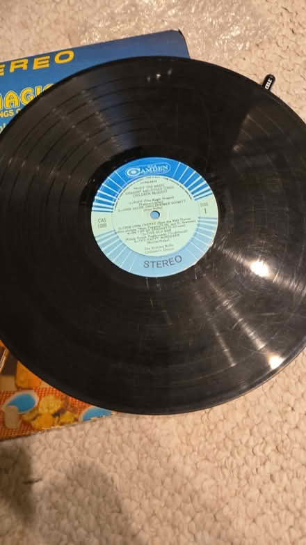 Photo of free Puff the Magic Dragon record (Columbia, Md) #3