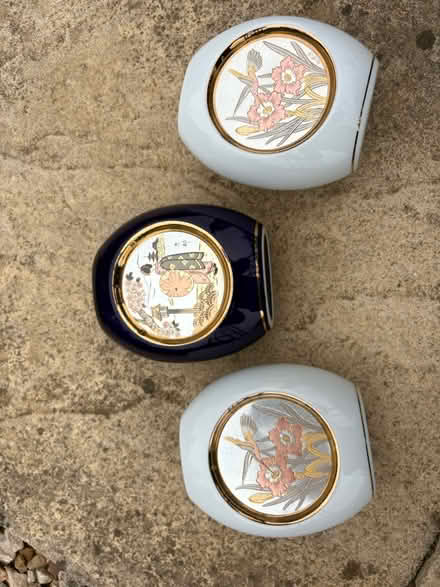 Photo of free Set of 3 Small Japanese purse vases (Hagworthingham PE23) #1